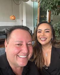 Annie Suwan Toborowsky 新增了1 張相片。