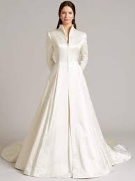 Popular Bridal Coats Ideas For Winter Weddings04 Bridal Coat Prom Dress Couture Bridal Dresses Vintage