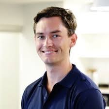 Zac Hinde's Instagram, Twitter & Facebook