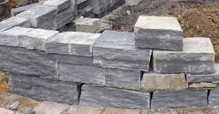 Stein und stauden können wunderbare partner sein. Mauer Gartensteine Backes