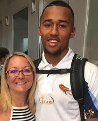 Wendell jermaine sailor is an australian former professional rugby footballer who represented his country in both rugby league and rugby uni. Lovechild Of Wendell Sailor Is Accused Of Begging A Woman For Almost 9000 Daily Mail Online