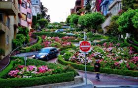 Lombard Street In San Francisco California In 2020 Lombard Street Pedestrian Street California Treasures