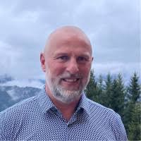 100+ Profile mit dem Suchbegriff „Zeman“