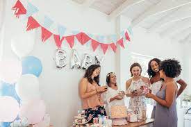 7 Unspoken Baby Shower Etiquette Rules Everyone Should Follow