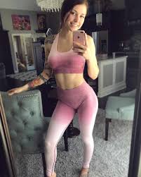 PictureMatching Gym Clothes Porno Photo - EPORNER