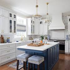 We're sure to have just the granite to meet your needs. 75 Beautiful Kitchen With Yellow Cabinets And Granite Countertops Pictures Ideas June 2021 Houzz