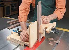 Time to assemble the jig! Adjustable Tenoning Jig Woodworking Project Woodsmith Plans