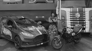 Espectáculo en parque temático de Hot Wheels termina en tragedia: muere piloto durante acrobacia