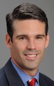 Facts about Daniel Martell, FPL broker with political controversies