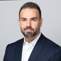 Michael Nimer's Instagram, Twitter & Facebook