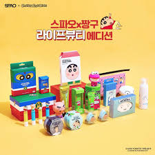 いつものコラボとは一味違う spao クレヨンしんちゃんコラボグッズが話題 クレヨンしんちゃん コラボ かわいい