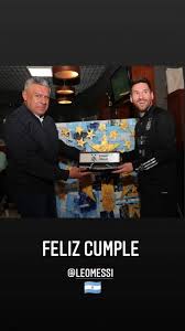 A lionel andrés messi cuccittini su cumpleaños lo sorprende este jueves otra vez en una competición internacional con la así festejó messi sus 31 años: Ij0f3yhycxn0km