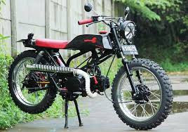 Kenapa saya memilih motor bebek honda jadul ini, karena sudah menjadi tradisi dari nenek moyang saya yang sudah percaya pada teknologi honda. 10 Modifikasi Motor Klasik Terbaik Di Indonesia 2022 Otomaniac