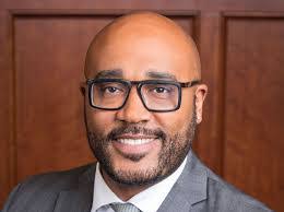 Dustin Thelen's Instagram, Twitter & Facebook