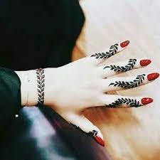 Pin By Sehrish Khanz On Tatoo Finger Henna Designs Mehndi Designs Henna Designs Hand