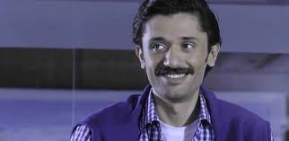 بيّن النّبي صلّى الله عليه وسلّم أنّ الله تعالى يبعث على رأس كلّ مائة سنة من يجدّد لهذه الأمّة دينها، وقد برز على رأس المئة سنة الأولى من الهجرة رجلٌ تأخّر عن عهد. Ø£Ù„ÙˆØ§Ù† Ø§Ù„ÙˆØ·Ù† ÙÙŠØ¯ÙŠÙˆ Ø¨Ù€ Ø§Ù„ÙƒÙŠÙ ÙƒØ±ÙŠÙ… Ù…Ø­Ù…ÙˆØ¯ Ø¹Ø¨Ø¯Ø§Ù„Ø¹Ø²ÙŠØ² ÙŠØ­ÙˆÙ„ Ø£ØºÙ†ÙŠØ© ÙŠÙˆÙ… ØªÙ„Ø§Øª Ù„Ø´ÙƒÙ„ Ø¢Ø®Ø±