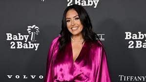 Vanessa Bryant Net Worth: How Philanthropist Makes Money | In Touch Weekly
