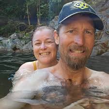 Mounting a 270+ awning