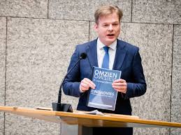 Pieter omtzigt geeft lezingen over een nieuw sociaal contract tussen burger en overheid. Ook Kamerlid Pieter Omtzigt Wil Cda Lijsttrekker Worden Nos