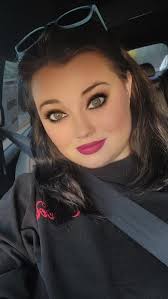 Brittany Turner (@turnerlife11) • Instagram photos and videos