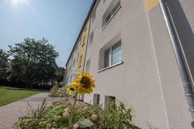Darüber hinaus legen wir großen wert auf das gepflegte erscheinungsbild unserer wohngebäude und grünanlagen, die durch. Wohnungen Mieten In Norderstedt
