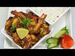 Prawns With Tender Tamarind Leaves Http Youtu Be Hk9vn0s5nyg Curry Recipes Tamarind Recipes Recipes