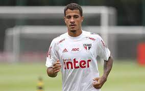 Diego costa is reportedly wanted by sao paulo fc, the rivals of his boyhood club. Polivalente E A Espera De Chance Diego Costa Completa 21 Anos Dragoes Da Real