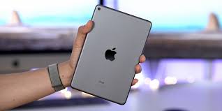 The ipad mini 6 will be running ipados 14 out the box, to be updated to ipados 15 later in the year. Ipad Mini 6 Will Get Touch Id Under The Power Button If Ever Geekrar
