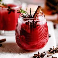 Easy & festive christmas cocktail recipes. Christmas Cranberry Bourbon Cocktail Recipe Christmas Cocktail Recipe Eatwell101