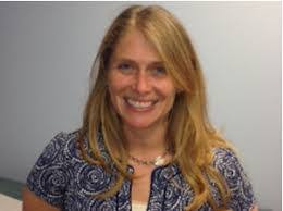 Amy Sage's Instagram, Twitter & Facebook