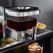 The coffee maker is designed, keeping in mind long lasting freshness of your coffee. Kitchenaid Cold Brew Coffee Maker Review Epicurious