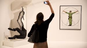 Dia yang tahu kalau saya sejak kecil tidak pernah tinggal bersama. Seni Halus Tawan Ekonomi Dunia