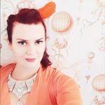 Colette Ryder's Instagram, Twitter & Facebook