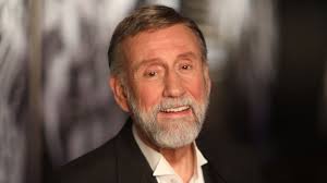 Blake Shelton, Trace Adkins release 'Hell Right'