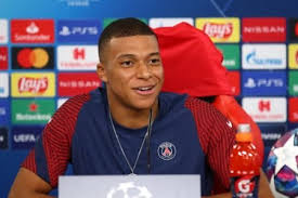 Andrey, marcos jr, juninho e carlinhos; Mbappe Exalta Tecnico Do Psg Que Fala Sobre Escalacao Para Final Contra O Bayern Tv Sobrinho Ms