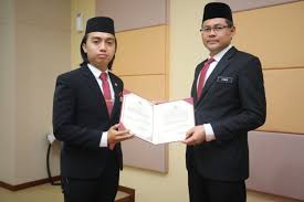 Sultan johor, sultan ibrahim sultan iskandar berkenan mengisytiharkan majlis perbandaran pasir gudang (mppg) sebagai majlis bandaraya pasir gudang (mbpg). Mppg Catat Rekod Lantik Ahli Majlis Termuda