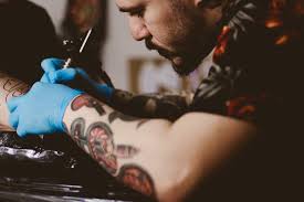 Ab wieviel jahren darf man sich tätowieren lassen? 11 Satze Die Tattoo Artists Nicht Mehr Horen Konnen Mit Vergnugen Berlin