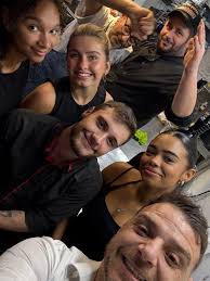 Ready for the weekend 🥂🎊💃🕺❤️🥂 @zebrano_brentwood