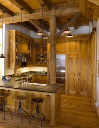 10 Astuces Pour Creer Une Cuisine Rustique Design De Cuisine Rustique Maisons Rustiques Cuisine Rustique