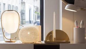 Luminaires Nat Fils Magasin Deco A Croissy Sur Seine Dans Les Yvelines Deco Decoration Maison Et Lumiere De Lampe