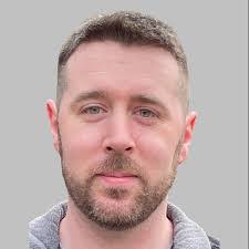 Justin Vanwormer's Instagram, Twitter & Facebook