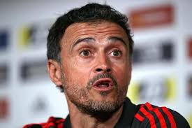 Luis enrique on wn network delivers the latest videos and editable pages for news & events, including entertainment, music, sports, science and more, sign up and share your playlists. Verbandsbekenntnis Luis Enrique Bleibt Spanischer Nationaltrainer International Westfalische Nachrichten