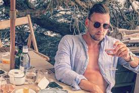 Daha sonra sırasıyla real madrid b, mainz 05, mainz 05, schalke 04. Ibiza Utan A Bunos Varosban Lazit Szalai Adam