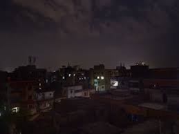 Pakistan's national power grid has failed, leaving almost the entire country in the dark. Nationwide Power Outage Plunges War Torn Syria Into Darkness Mena Gulf News