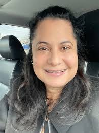 Elaine Humphreys's Instagram, Twitter & Facebook