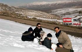 كما وافقت المحكمة على مرشحين آخرين هما عبدالله. Ø§Ù„Ø³ÙŠØ¯ Ø§Ù„Ø±Ø¦ÙŠØ³ Ø¨Ø´Ø§Ø± Ø§Ù„Ø£Ø³Ø¯ ÙˆØ¹Ø§Ø¦Ù„ØªÙ‡ Family Photo Album Family Photos Scenes