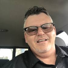 Thomas Lefler's Instagram, Twitter & Facebook