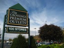 Vacation isn't the same without the whole family. Camelback Mountain Camelbeach Waterpark Wifi Pets 5 Mins Outlets In Tannersville Townhouses For Rent In Camelback Connecting Rentals Worldwide