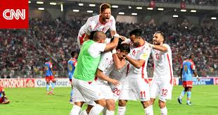 Équipe de tunisie de football‏)، هو الفريق الوطني الذي يمثل تونس في رياضة كرة القدم منذ مباراتها الأولى في عام 1957. Ø§Ù„Ù…Ø´Ù‡Ø¯ Ø§Ù„Ø®ØªØ§Ù…ÙŠ Ø£Ù…Ø§Ù… Ù„ÙŠØ¨ÙŠØ§ ØªÙˆÙ†Ø³ ØªØ³Ø¹Ù‰ Ù„Ø¨Ù„ÙˆØº ÙƒØ£Ø³ Ø§Ù„Ø¹Ø§Ù„Ù… Ø¨Ø¹Ø¯ ØºÙŠØ§Ø¨ 12 Ø¹Ø§Ù…Ø§ Cnn Arabic