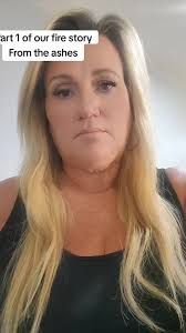 Candice Toon's Instagram, Twitter & Facebook